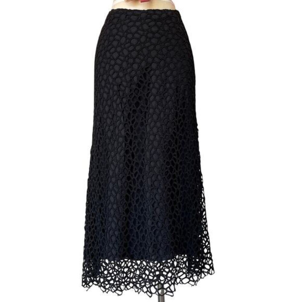 Lafayette 148 long skirt size 6 elegant black netted lace uplevel whimsigoth